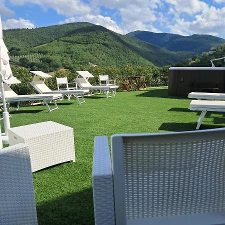 Le Cune, La Terrazza - Ac, Pool & Jacuzzi Appartement Palazzo (Ancona)